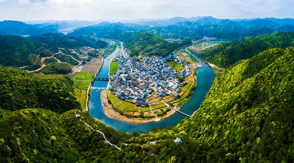 農(nóng)業(yè)農(nóng)村部、住建部發(fā)文：創(chuàng)建示范美麗宜居村莊1500個(gè)左右 涉及垃圾收運(yùn)、污水治理等領(lǐng)域！